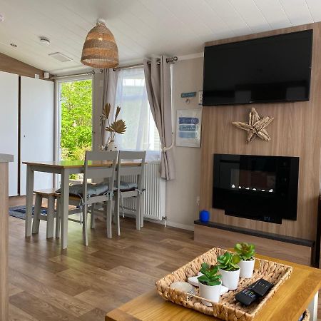 Cosy, Coastal Themed Holiday Home, Rockley Park, Poole, Dorset 外观 照片